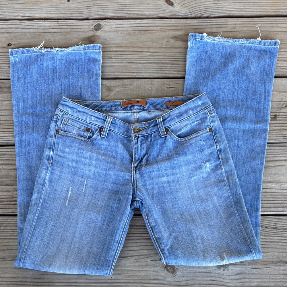 Seven7 Women's Low Rise Flare Leg Jeans - Light Blue 28 - Picture 3 of 6